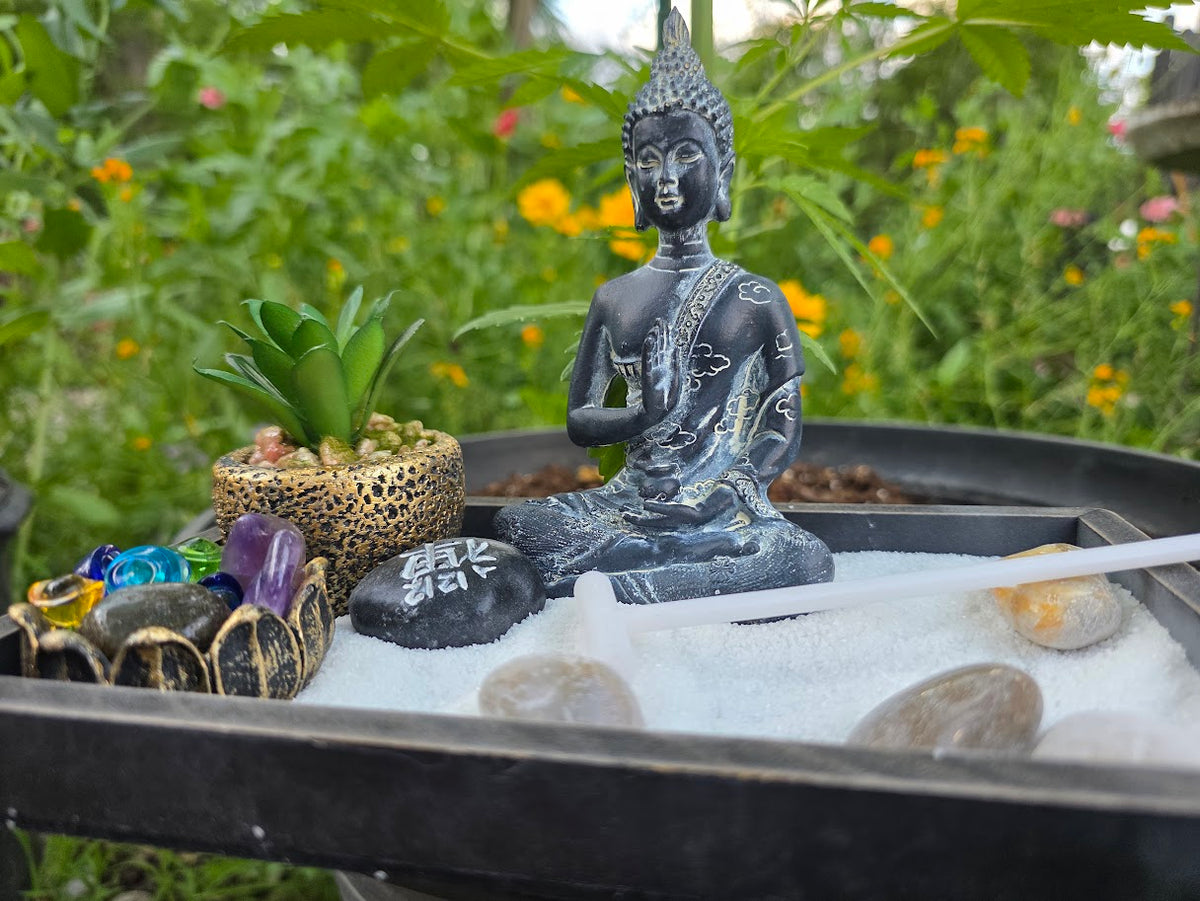 Zen garden (create your own)